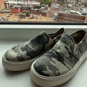 Steve Madden Camouflage Slip-On Women's Sneakers